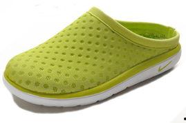 耐克男士网红款拖鞋图,耐克男士网红款拖鞋，夏日休闲新风尚