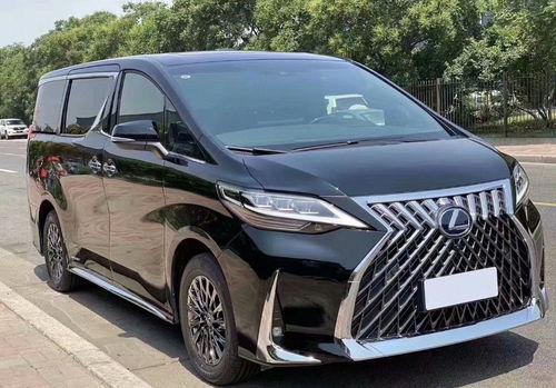 骂雷克萨斯mpv网红,揭秘豪华车界的争议风云