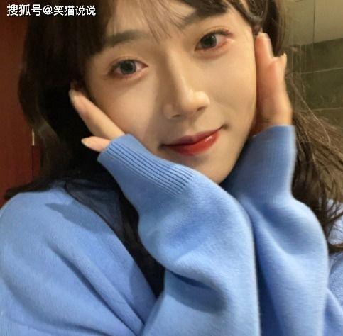 舌头长网红变装图片,变装魅力无限