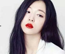 红唇女明星代言,女明星代言背后的时尚传奇